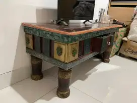 meja tv jati jepara usia 30 thn