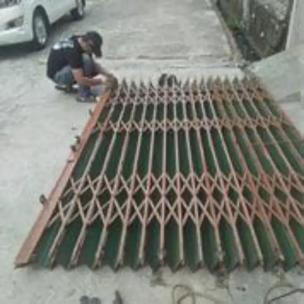 Tukang ahli rolling door folding gate