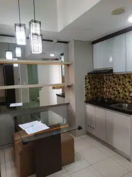 Springlake 2 BR FF Sewa Apartemen Summarecon Bekasi Rapi