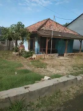 MURAH BANGET! RUMAH HITUNG TANAH LUAS 140m2 di Sukareja Pamanukan