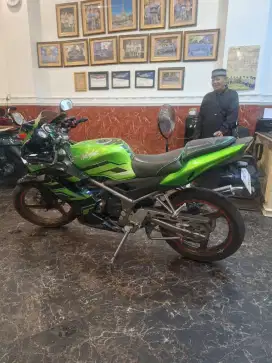 JUAL CEPAT NINJA 150 RR 2015 MOTOR MULUS MESIN HALUS