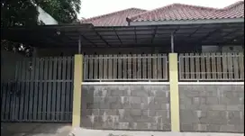 Disewakan/dijual rumah usaha PANTAI MENTARI DKT MULYOSARI,PAKUWONCITY