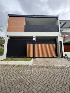Rumah mewah aestetik modern luas araya valley pbi malang