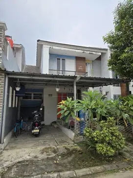 Rumah 2 lantai 4 kt, 3 km Cluster Florence Citra Raya dijual