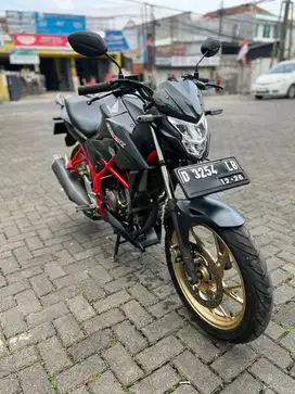 Cb150r streetfire tahun 2018