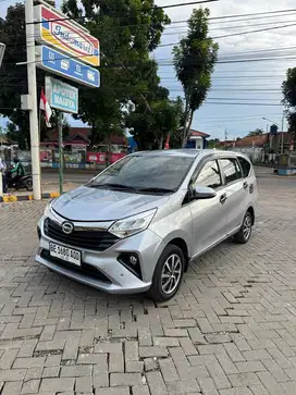 dijual sambil pakai