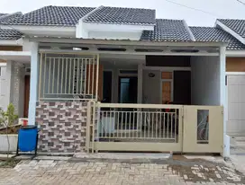 Take Over Rumah di Cluster Asri 15 Menit ke Stasion Woosh Padalarang