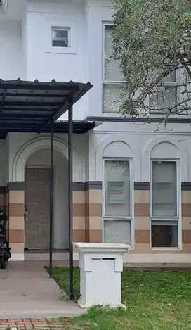 Rumah Standar Halaman Belakang Luas Foresta BSD city