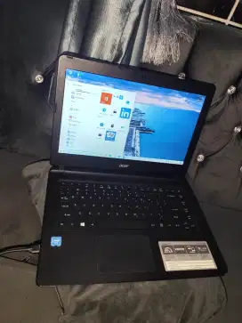 laptop acer Es1-432 ram10gb sudah ssd