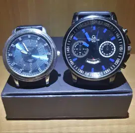 SEPAKET MURMER Quartz Bosck Singapore & Christyan Arden