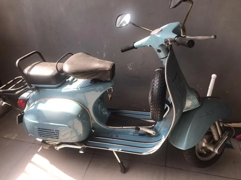 Vespa Super th 80 pajak On
