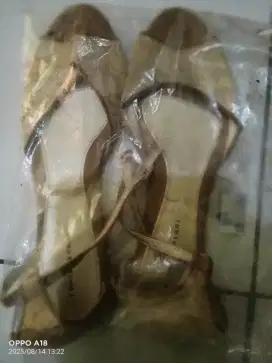 Jual sendal sepatu