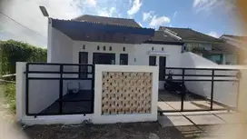 Rumah modern luas 84 M² Giri Banyuwangi