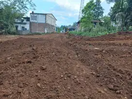 Tanah strategis jalan lebar di banyumanik karangrejo 5