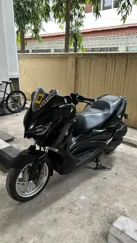 Yamaha XMAX 2018 Hitam Mettalic