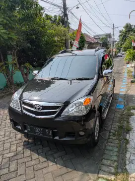 Avanza G 2011 MT