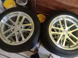 Pelk mobil racing