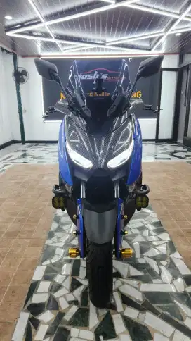 YAMAHA XMAX 2018
