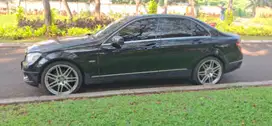 Mercedes-Benz C200 2010 Bensin