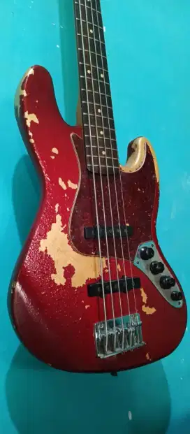 Jual fender jazz bass deluxe made in mexico