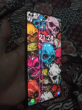 Samsung Note 20 Ultra Minus