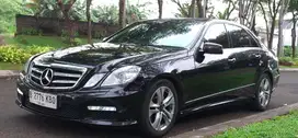 Mercedes-Benz E300 2010 Bensin