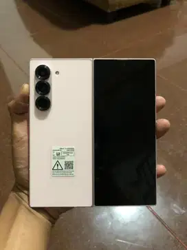 Samsung Z Fold 6 12/512 Sein Mulus