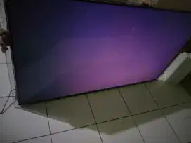 Dijual tv Samsung UA55F6800 kondisi sesuai foto ada remote