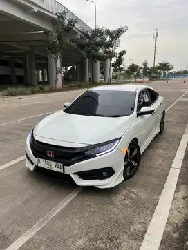 Honda Civic 2017 Bensin