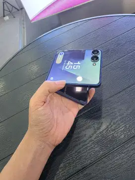 Samsung Zflip 7 harga promo 512gb Ready stok