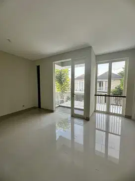 Dijual rumah Greenlake,lebar favorit
