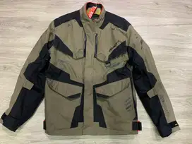 Jaket taichi waterproof Rsj 721