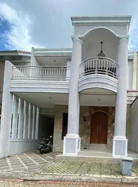 Dijual cepat rumah di discovery bintaro jaya sektor 9.