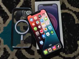iPhone 11 64GB iBox