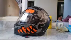 Helm Zeus FullFace 822B 2 visor