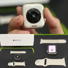 JUAL CEPAT !!! Apple Watch SE Gen 2 2024 (Starlight)