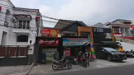 Ruang Usaha Strategis - Ideal untuk Coffee Shop, Resto & Usaha Kuliner