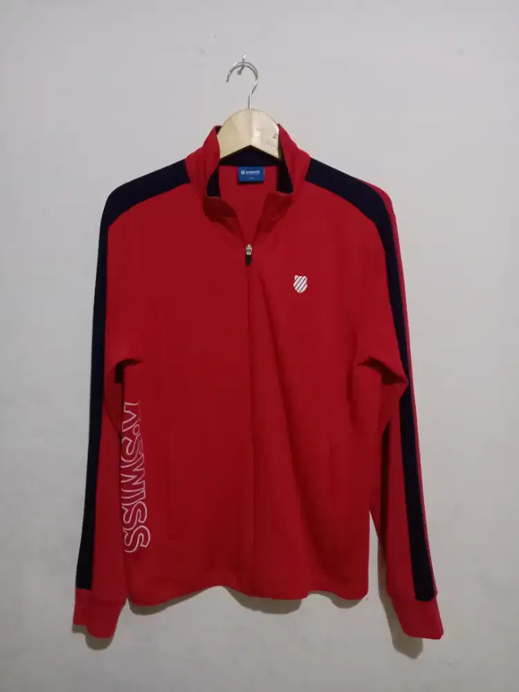 Tracktop Kswiss Merah