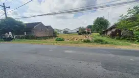 Pinggir Jln. Berbah-Kalasan,Cocok Untuk Investasi
