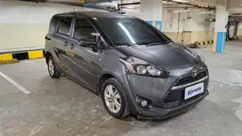DP MURAH Toyota Sienta 1.5 G Bensin-MT 2016 Abu C2TXT