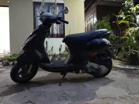 Piaggio / Vespa Zip 2011 0ri Good Condition