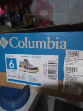 Sepatu outdoor running columbia