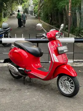 DP 4,9 Jutaan Vespa Sprint 150 ABS I-GET 2017