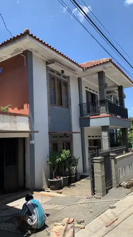 Turun Harga Dijual Cepat Rumah 2 lantai sindanglaya Arcamanik