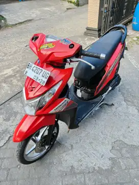Beat injeksi THN 2013 plat BH jambi