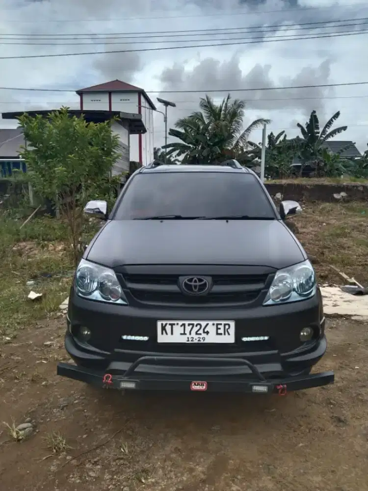 Di jual Toyota Fortuner g matic bensin 2007