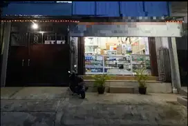 RUMAH DAN TOKO DI JL. PARANG BARIS RAYA TLOGOSARI PEDURUNGAN SEMARANG