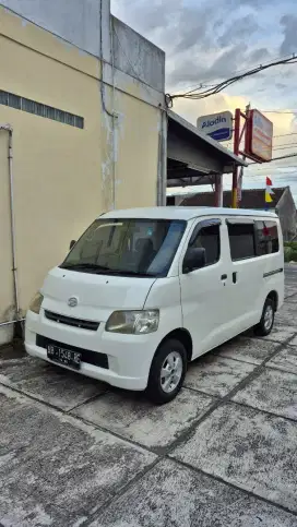 granmax 1.3 ac 2011