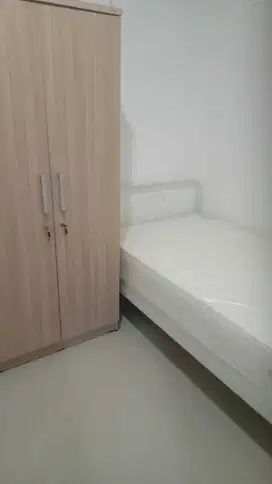 Di sewakan kamar kos putri di taman surya 5 jakarta barat