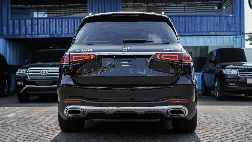 Mercedes Benz GLS 450 4MATIC AMG Line Special condition